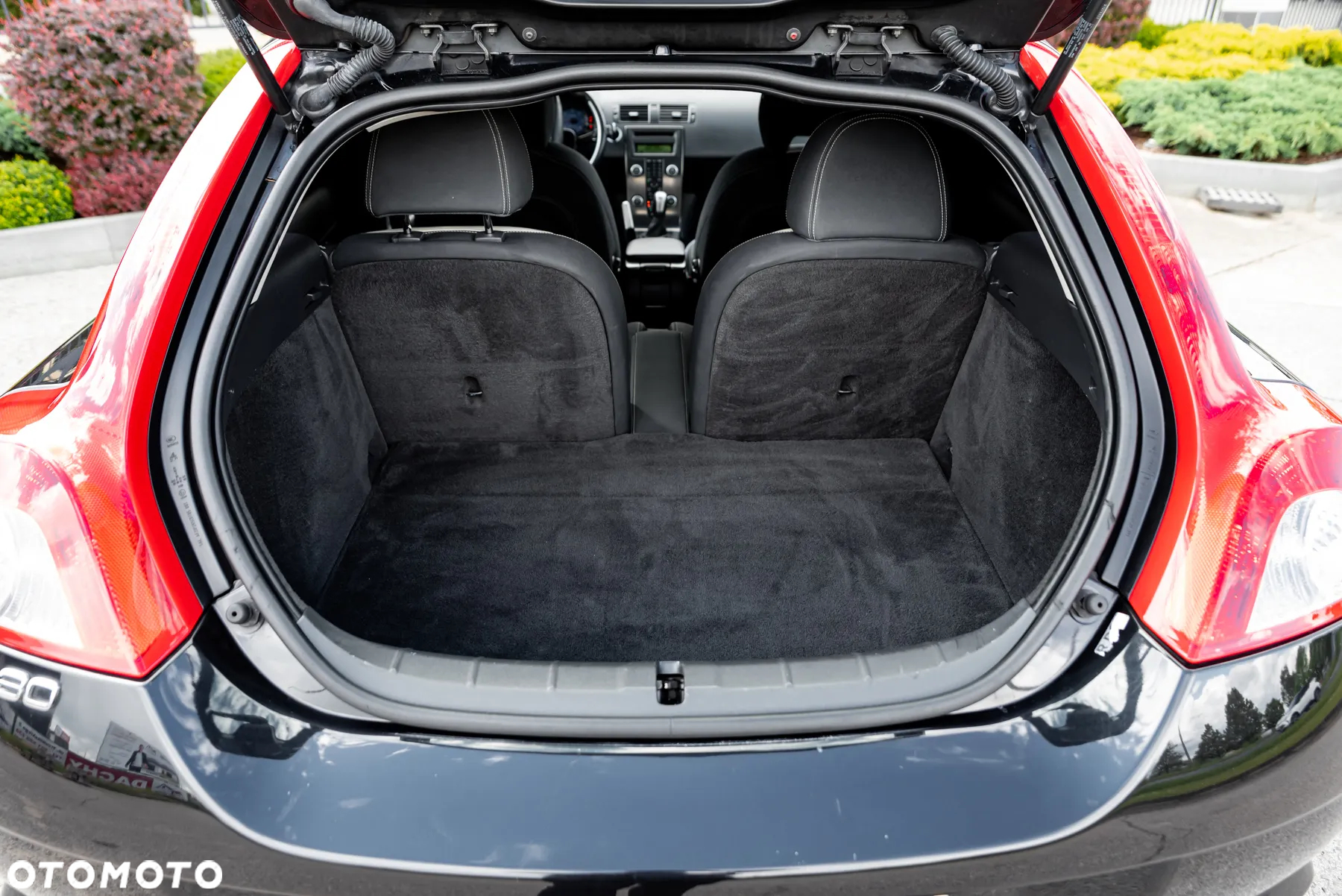 Volvo C30 2.0D R-Design - 16