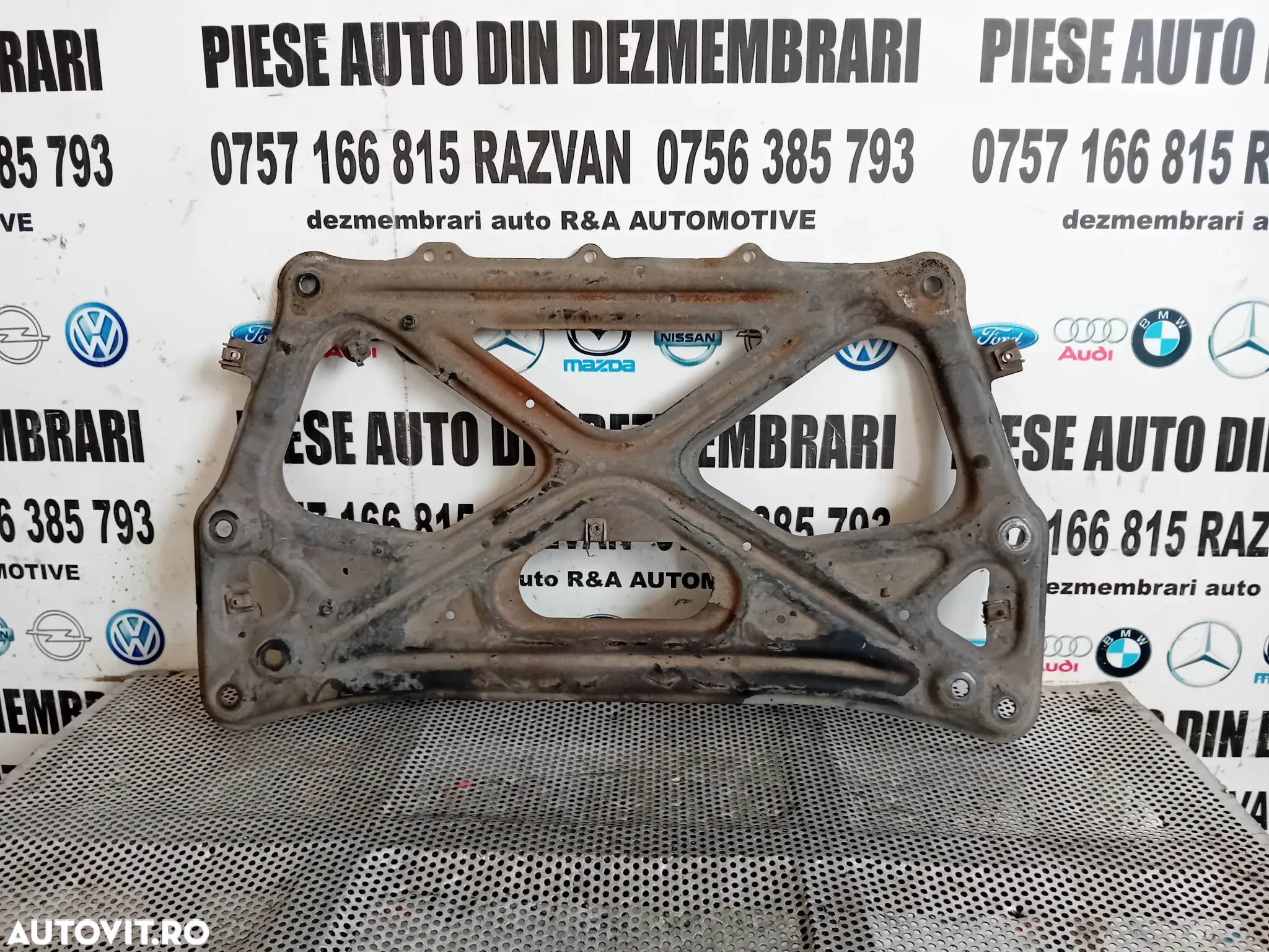 Scut Suport Jug Cadru Motor Audi A6 4G C7 2.0 Tdi 2012-2018 Motor CNH Cutie Automata NYU - 2
