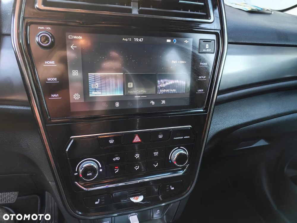 SsangYong/KGM Tivoli 1.5 T-GDi 2WD Automatik Black - 11
