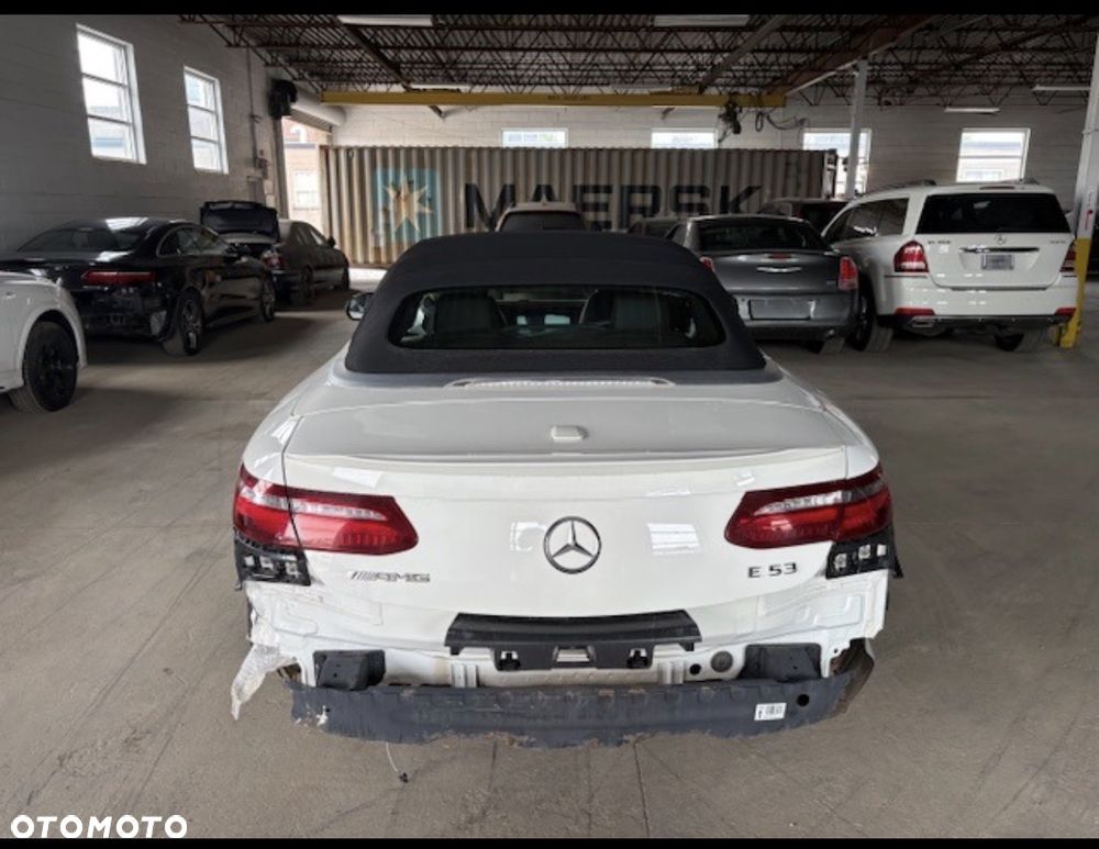 Mercedes-Benz Klasa E AMG 53 4-Matic+ 9G-TRONIC - 29