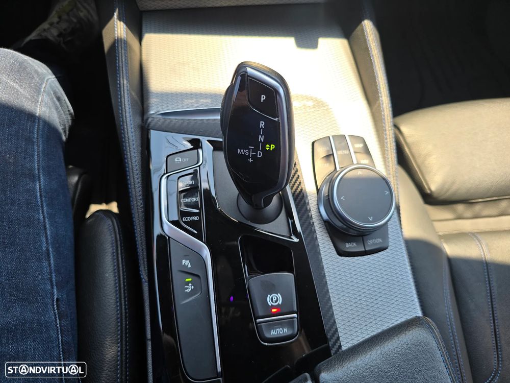 BMW 620 Gran Turismo d Pack M - 22