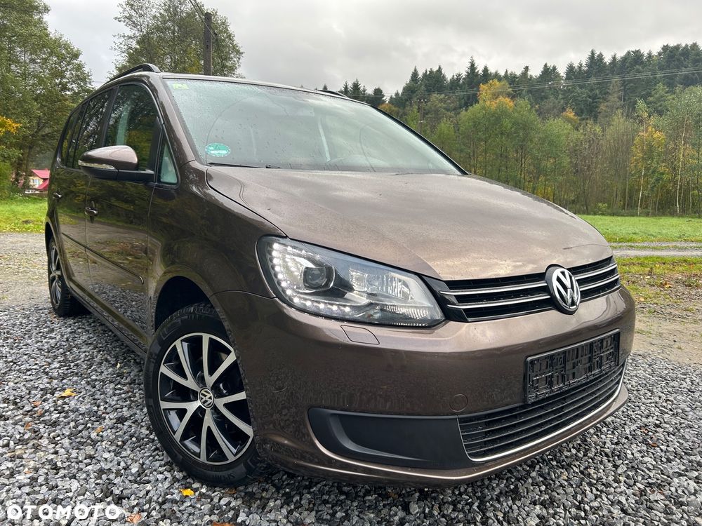 Volkswagen Touran 1.4 TSI Comfortline DSG - 2