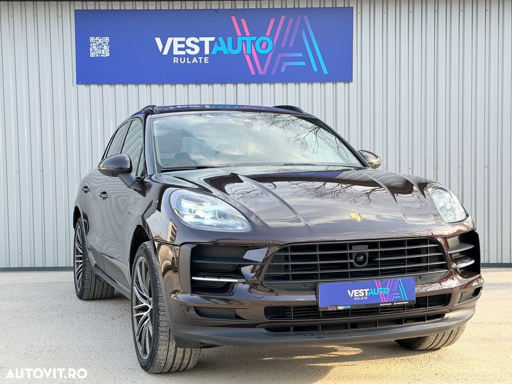 Porsche Macan - 1