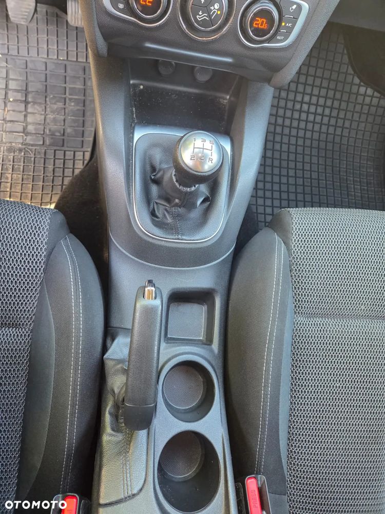 Citroën C4 1.6 VTi Attraction - 6