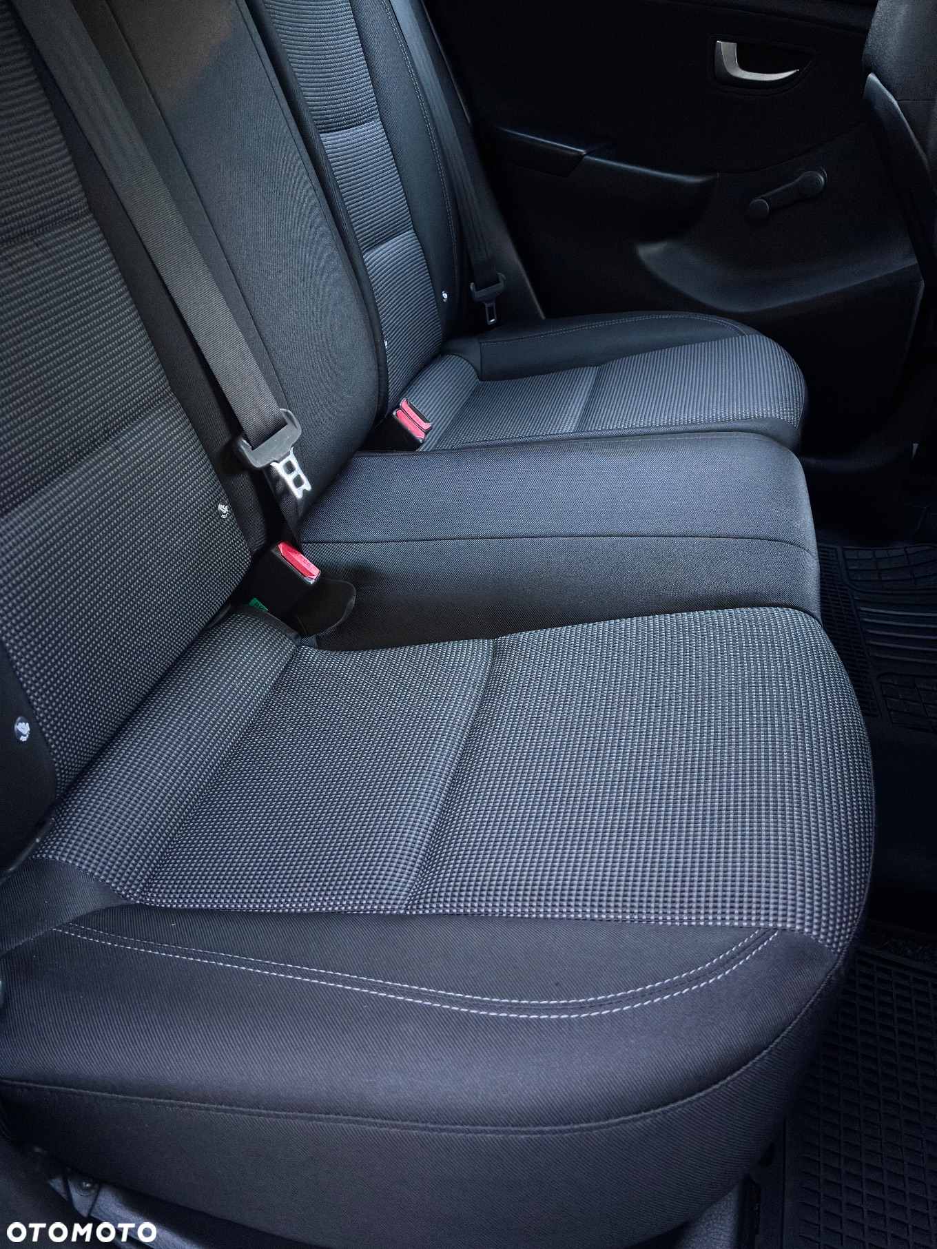 Hyundai i30 1.6 CRDi BlueDrive Comfort - 21
