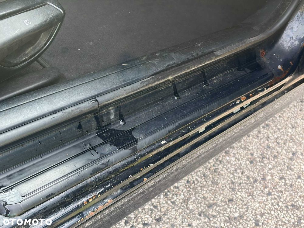 BMW 3 Series 2004 photo 5