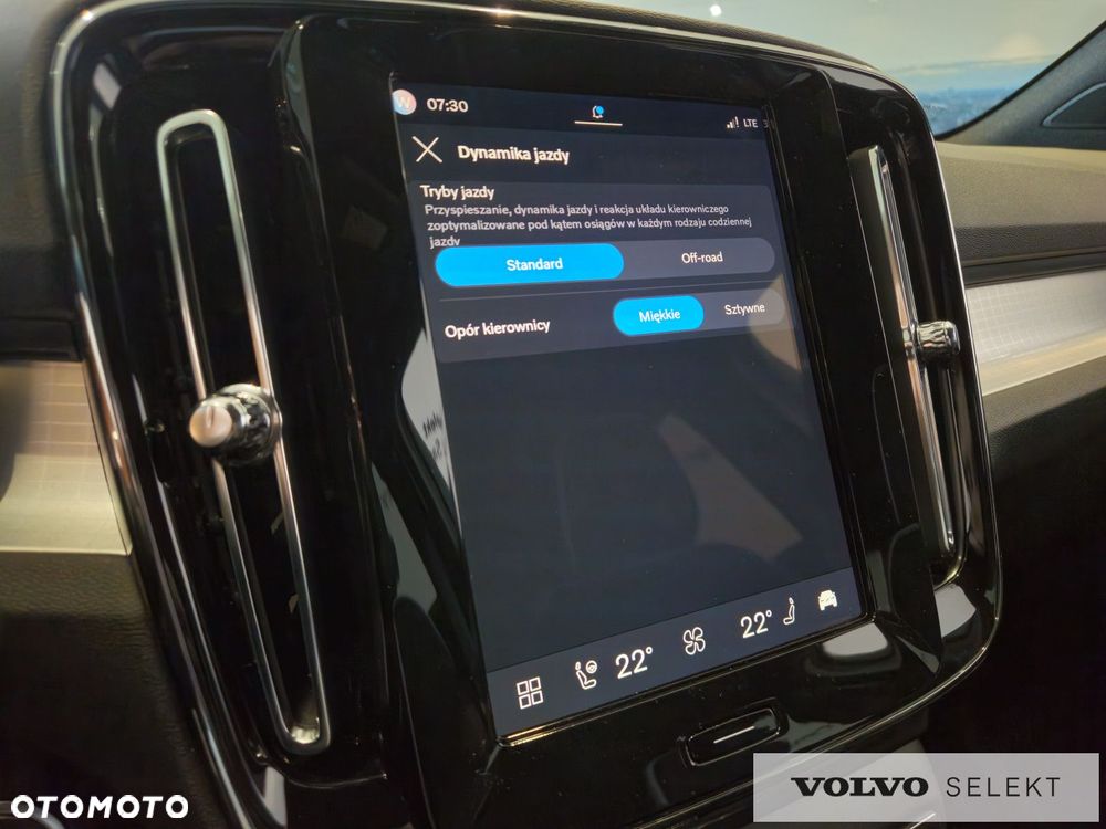 Volvo XC 40 - 29