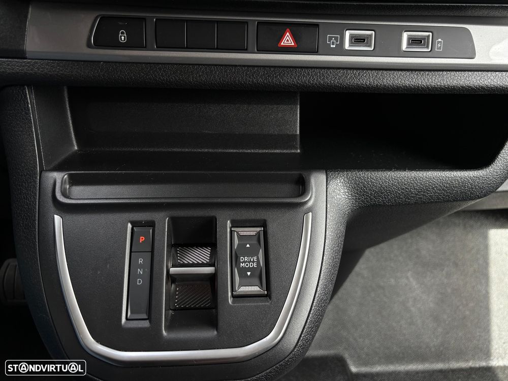 Peugeot e-Expert 75 kWh Semi-Vidrado Premium Long - 20