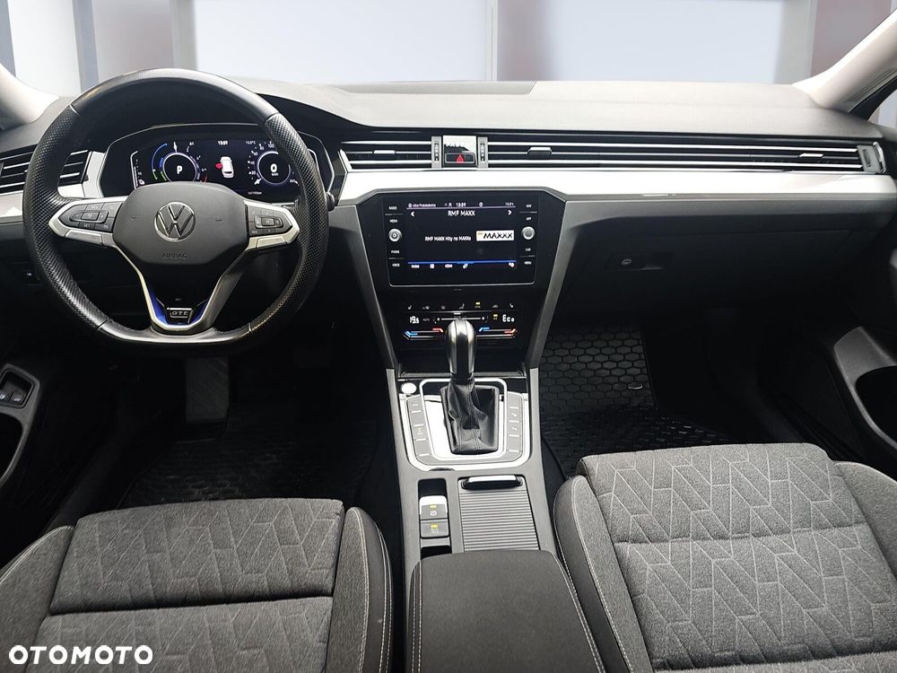 Volkswagen Passat Variant 1.4 TSI Plug-In Hybrid GTE DSG - 8