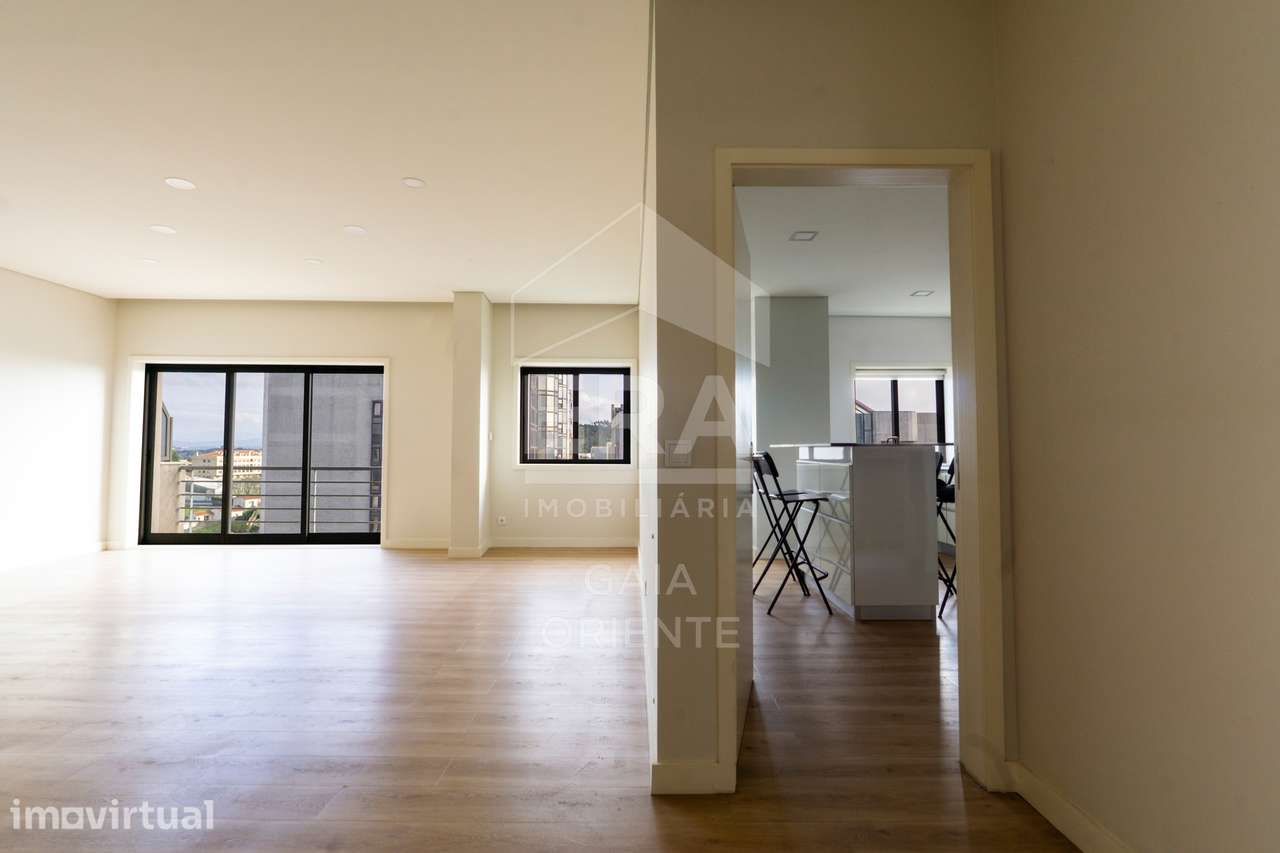 Duplex renovado com terraço e 3 suítes - Grande imagem: 5/59