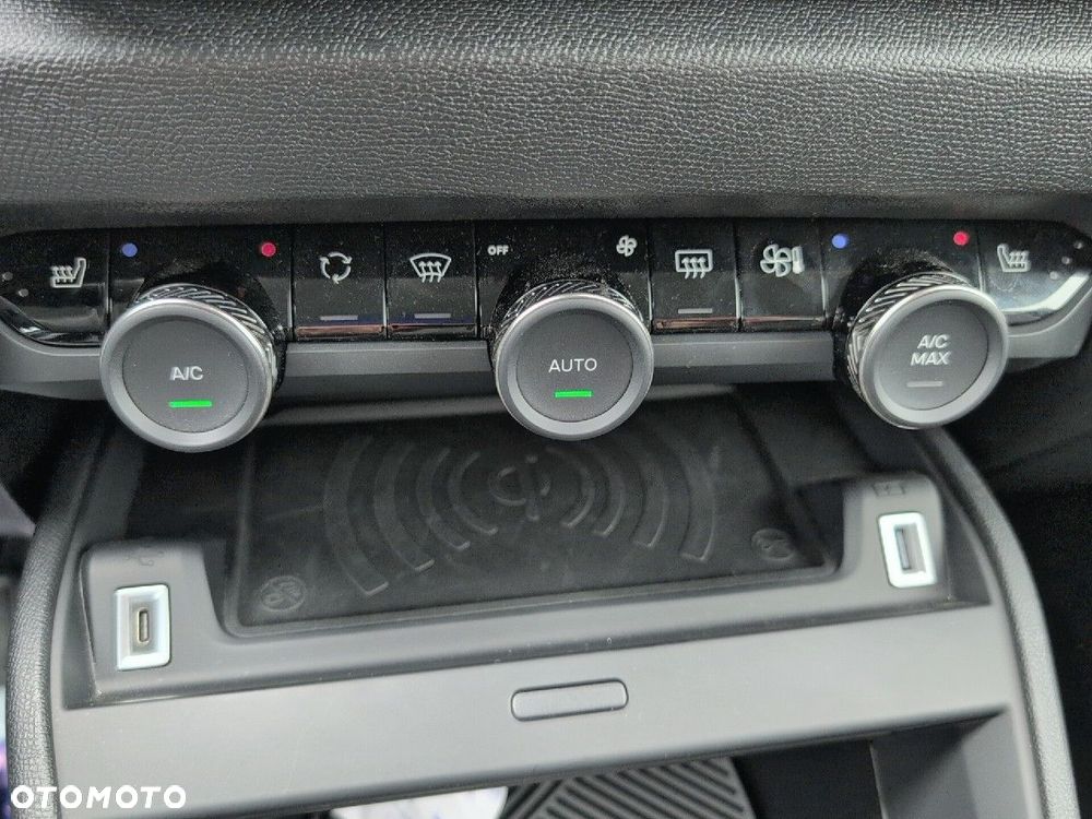 Citroën C4X 1.2 mHEV Max eDCT6 - 19