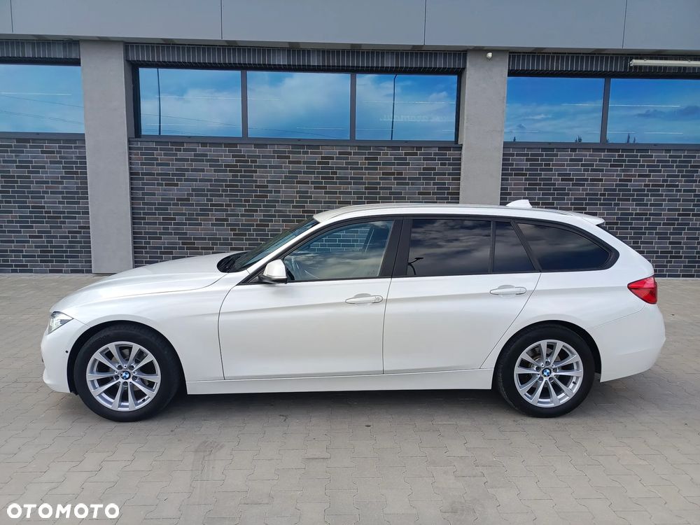 BMW Seria 3 318d Edition Luxury Line Purity - 3