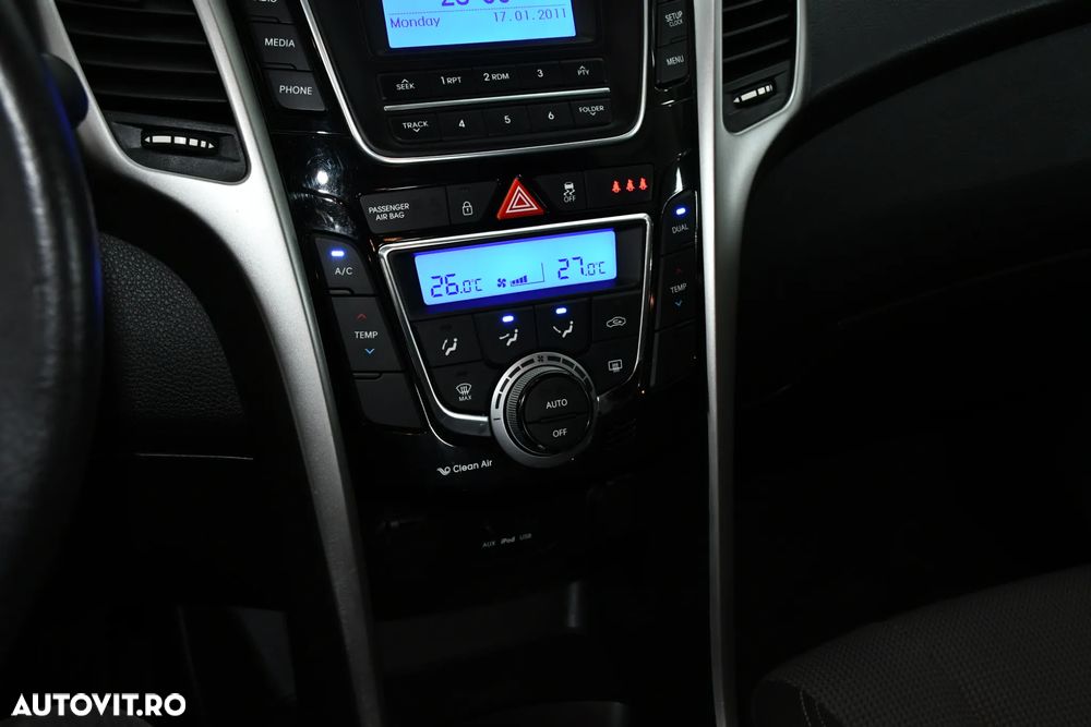 Hyundai i30 1.6 CRDI Style - 18