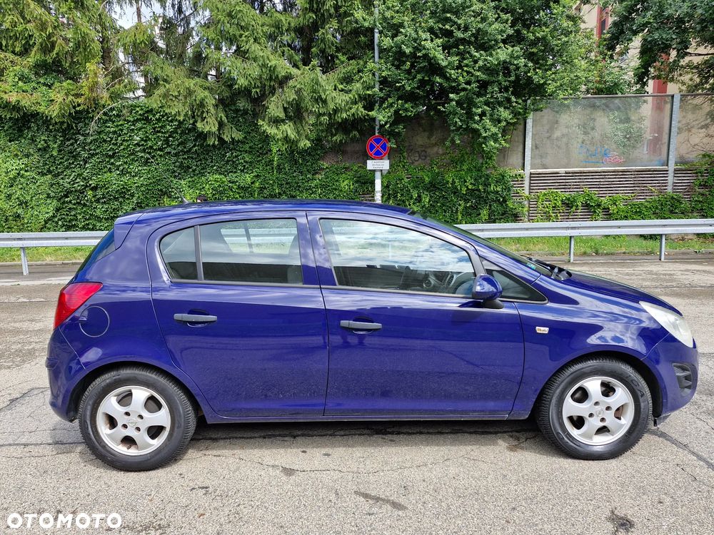 Opel Corsa 1.3 CDTI Enjoy - 4