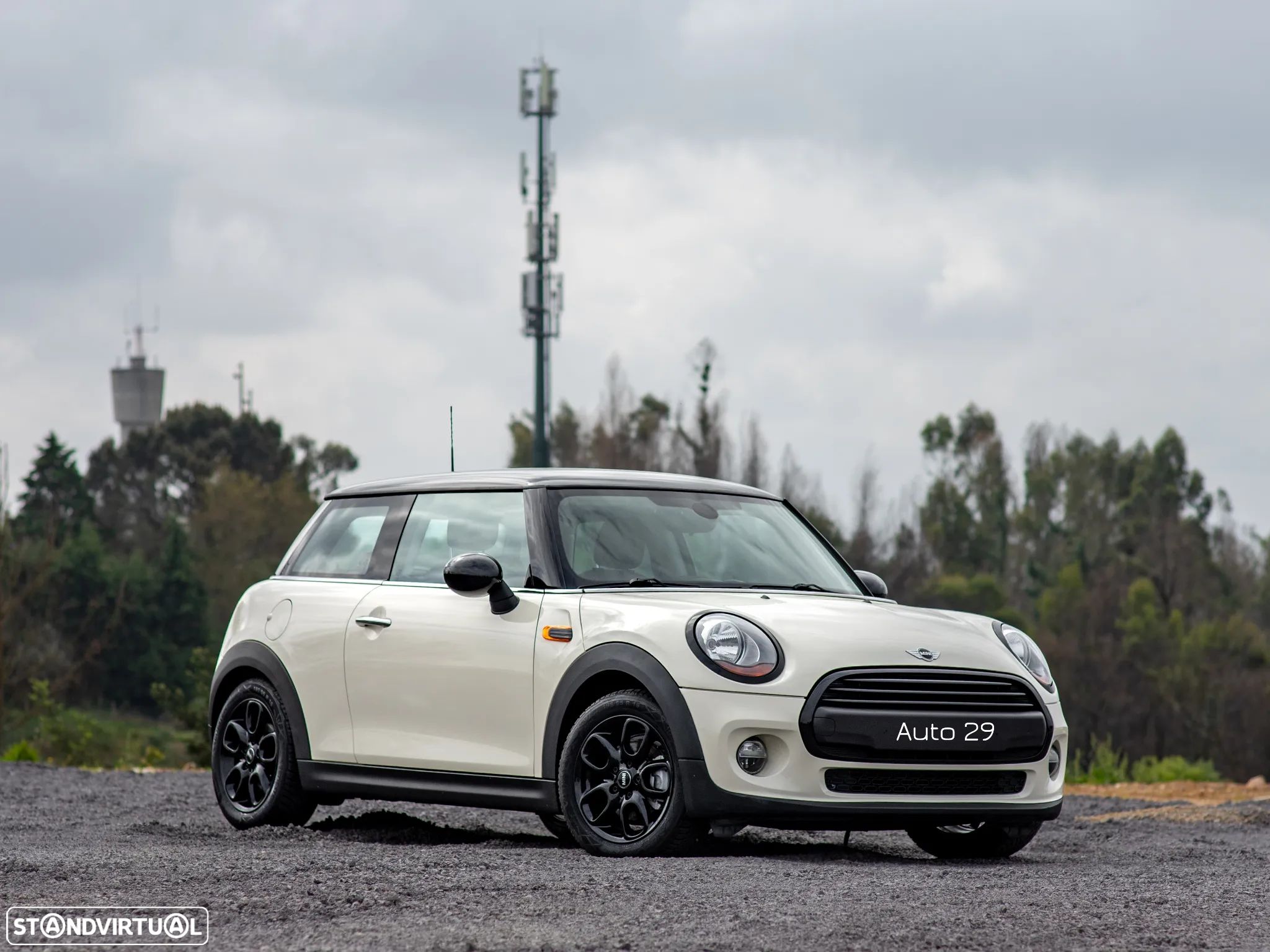 MINI 3 Portas One D - 1