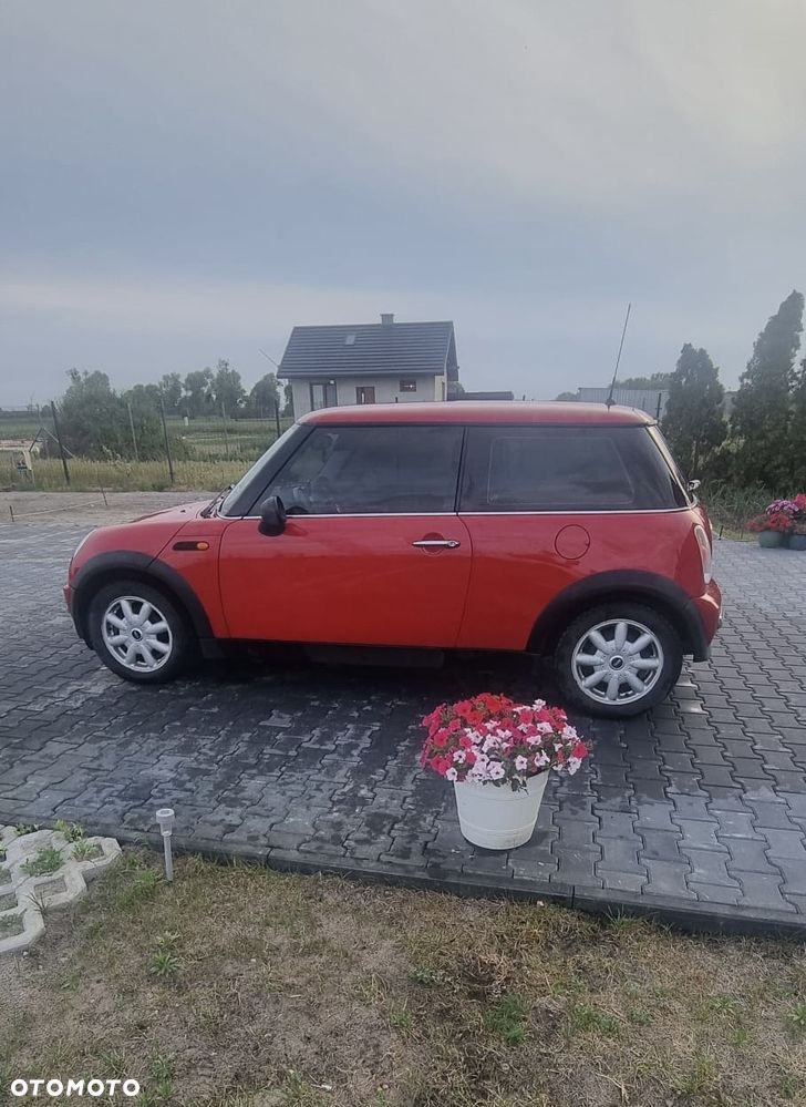 MINI ONE Standard - 3