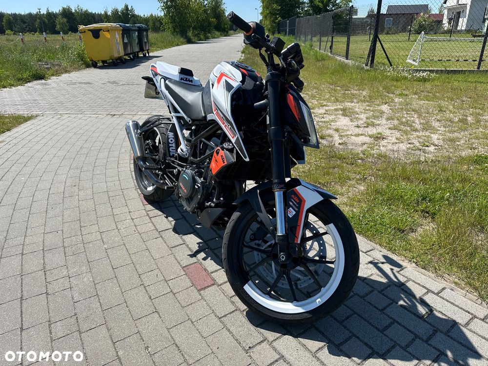 KTM Duke - 5