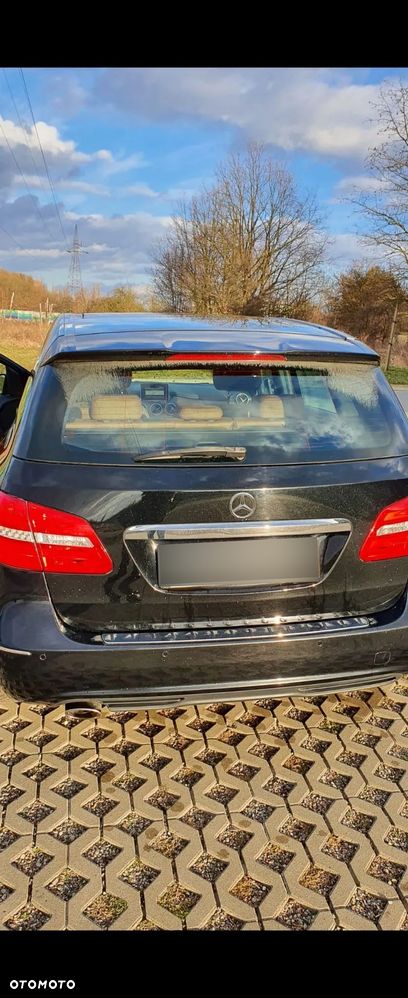 Mercedes-Benz Klasa B 180 CDI (BlueEFFICIENCY) - 4