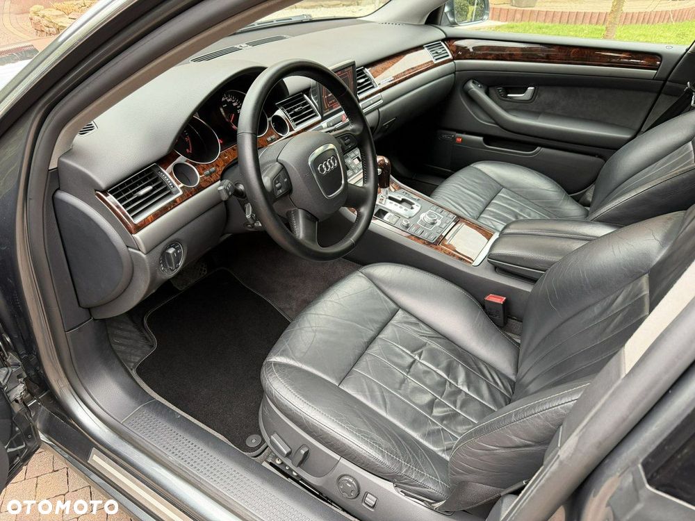 Audi A8 - 9