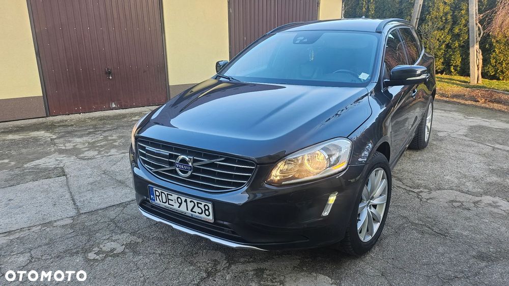 Volvo XC 60 D4 Drive-E Momentum - 1