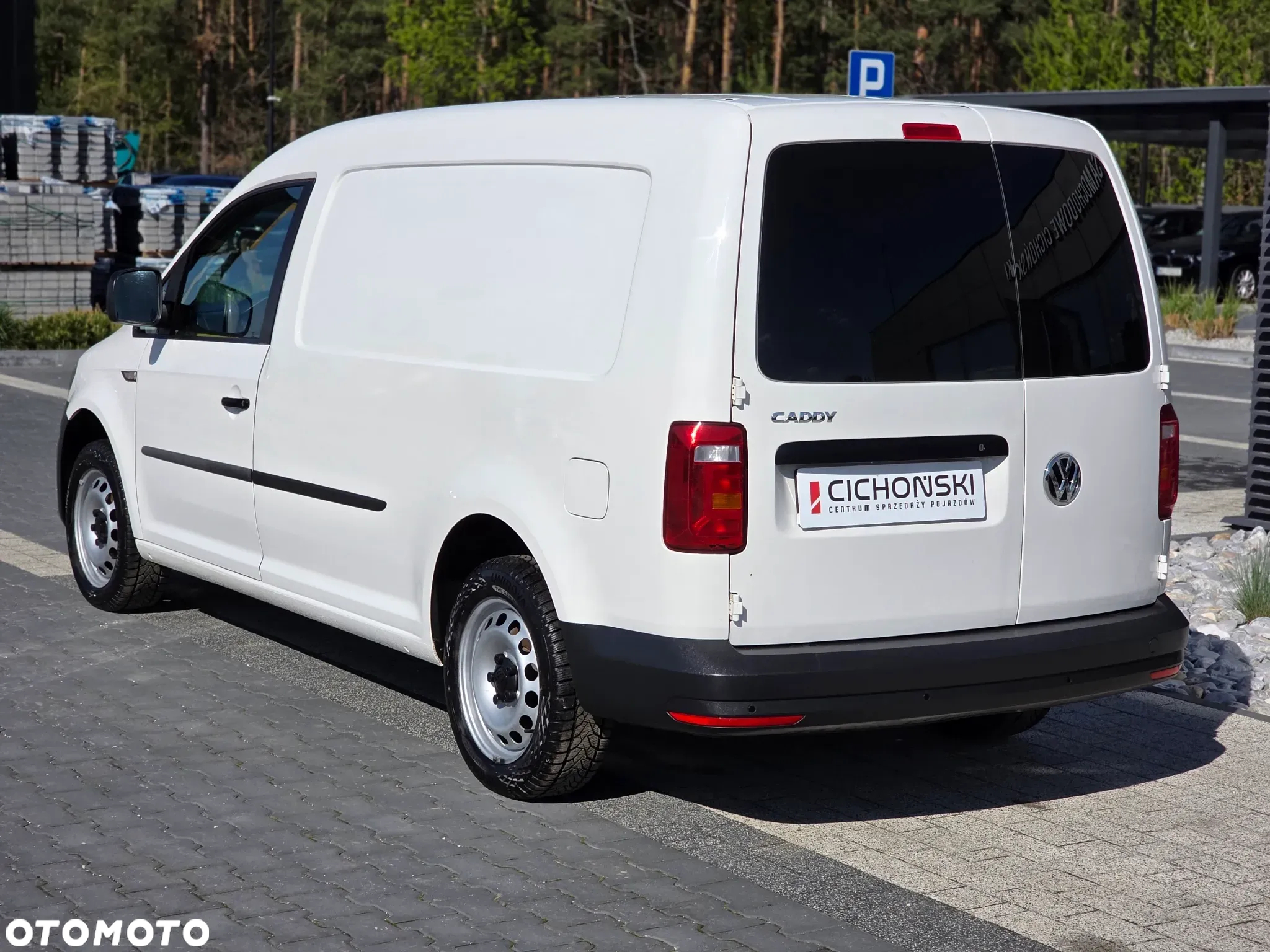 Volkswagen Caddy Maxi Long 1.4 6-biegowy 125KM LIFT 2020 BEZWYPADKOWY z Polskiego Salonu I Bardzo Ładny i Zadbany Egzemplarz I Kompletna Historia Serwisowa I Pełna Faktura Vat 23% I - 9