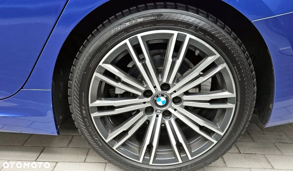 BMW Seria 3 320d Edition M Sport Shadow - 7