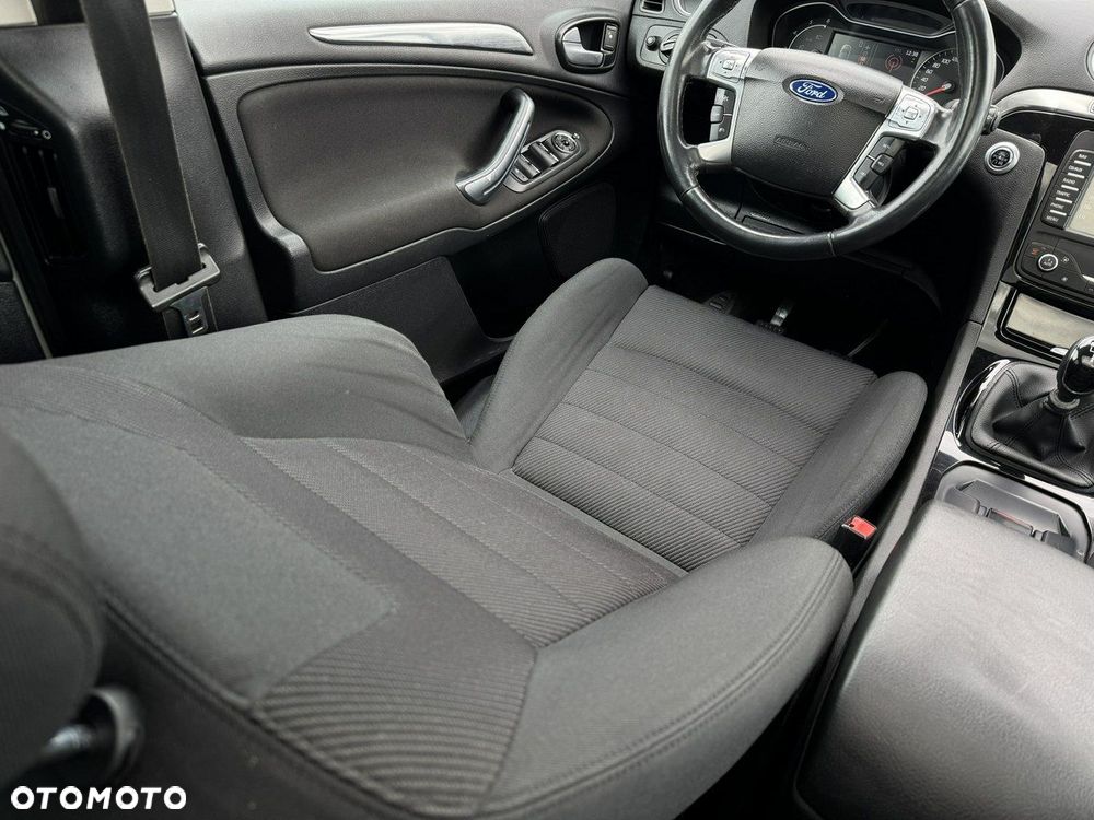Ford S-Max 2.0 TDCi DPF Titanium - 23