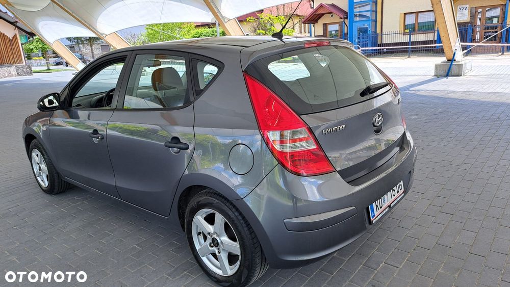 Hyundai i30 1.4 Base - 4