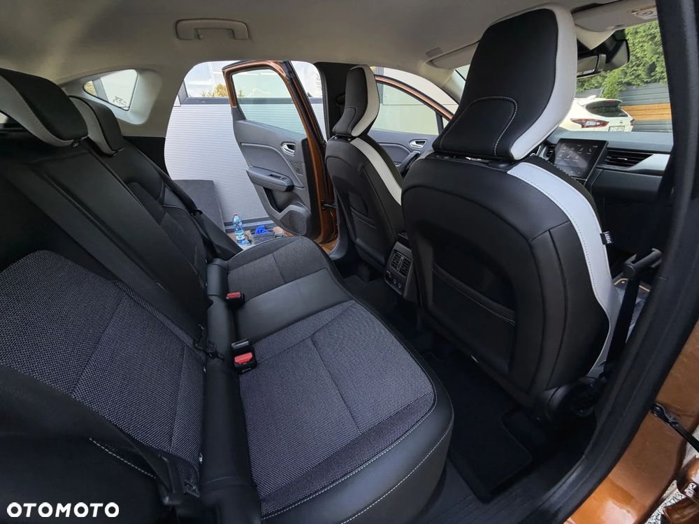 Renault Captur TCe 100 INTENS - 17