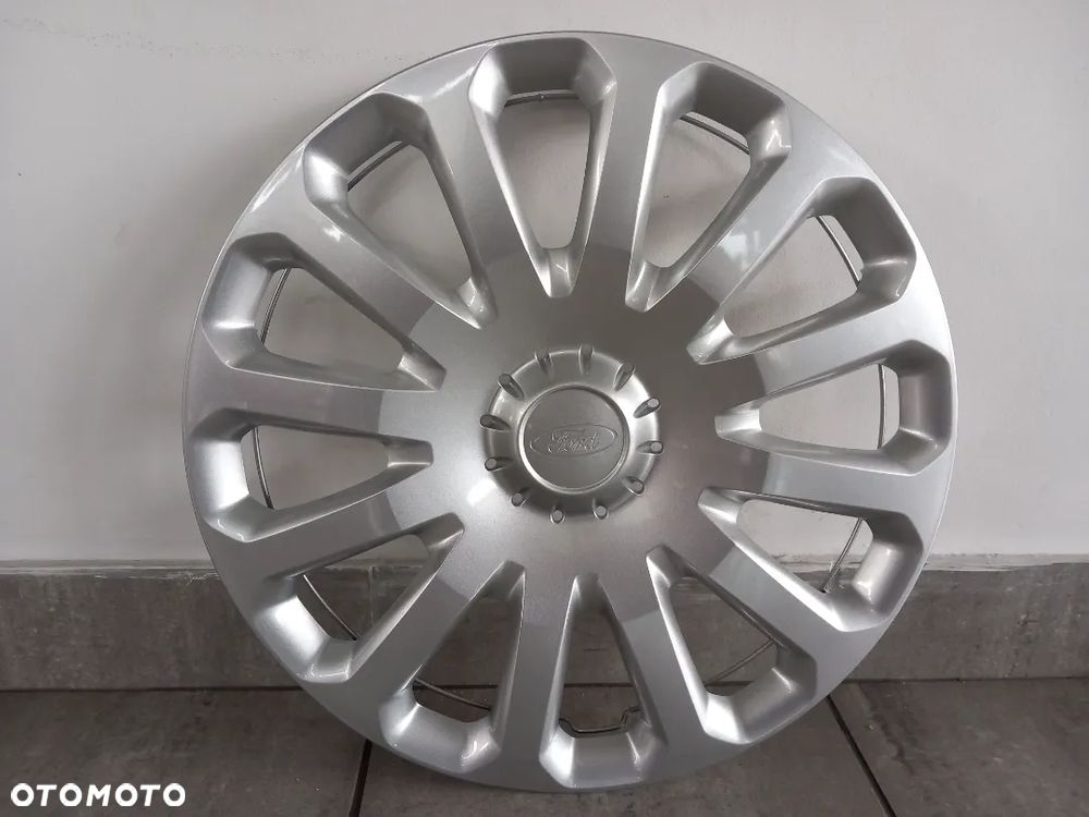 Kołpak R15 Ford 1537427 - 1