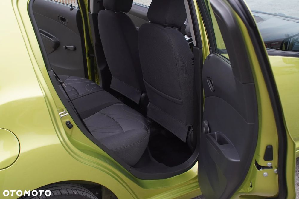 Chevrolet Spark 1.0 EcoLogic LS - 17