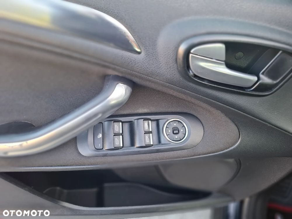 Ford S-Max - 15