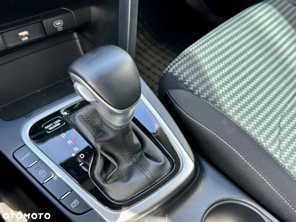 Kia XCeed - 8