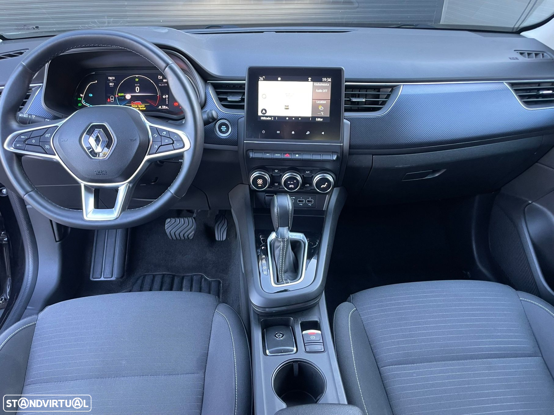 Renault Arkana 1.6 E-Tech Business - 10
