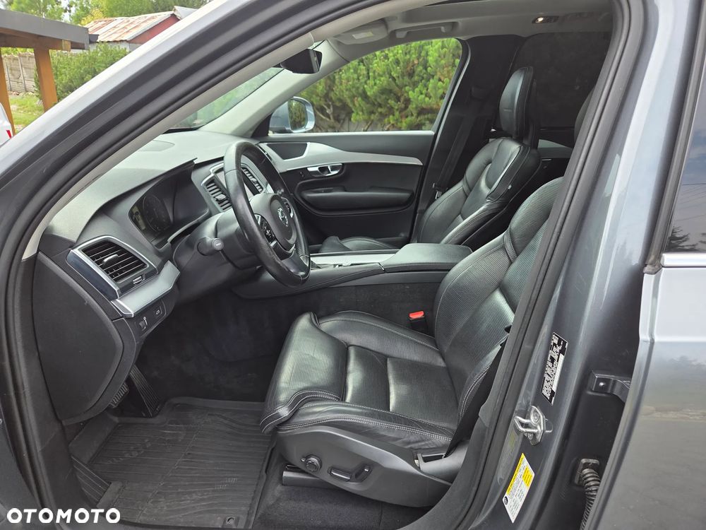 Volvo XC 90 T5 AWD Momentum - 5