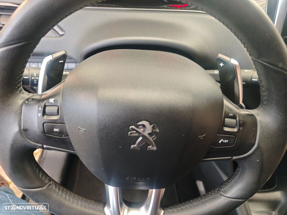 Peugeot 208 1.6 e-HDi Active 2-Tronic - 13