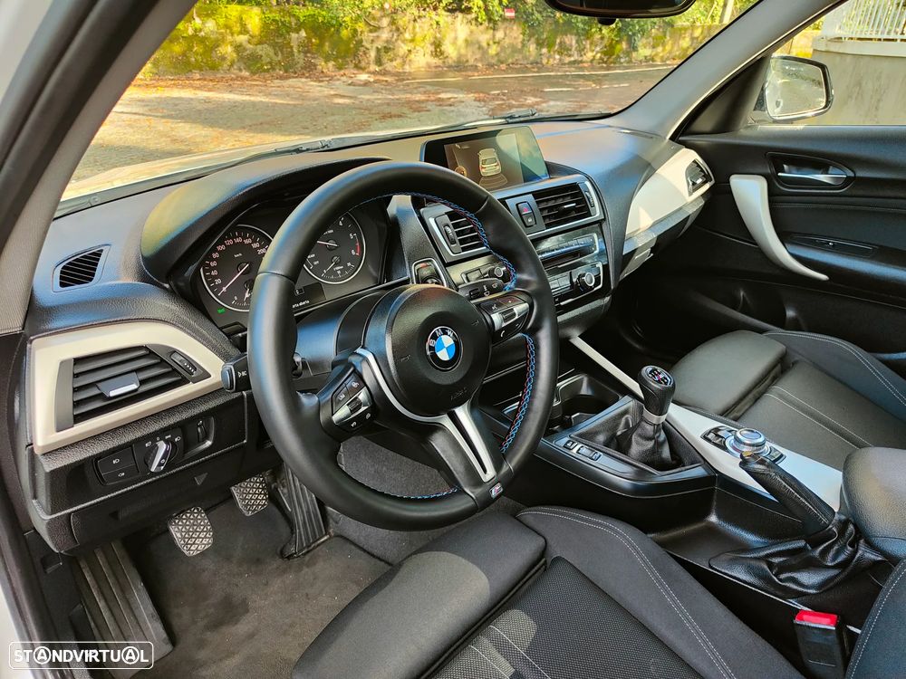 BMW 116 d Pack M - 10