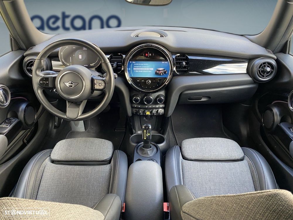 MINI 3 Portas Cooper SE Premium Classic — photo 4