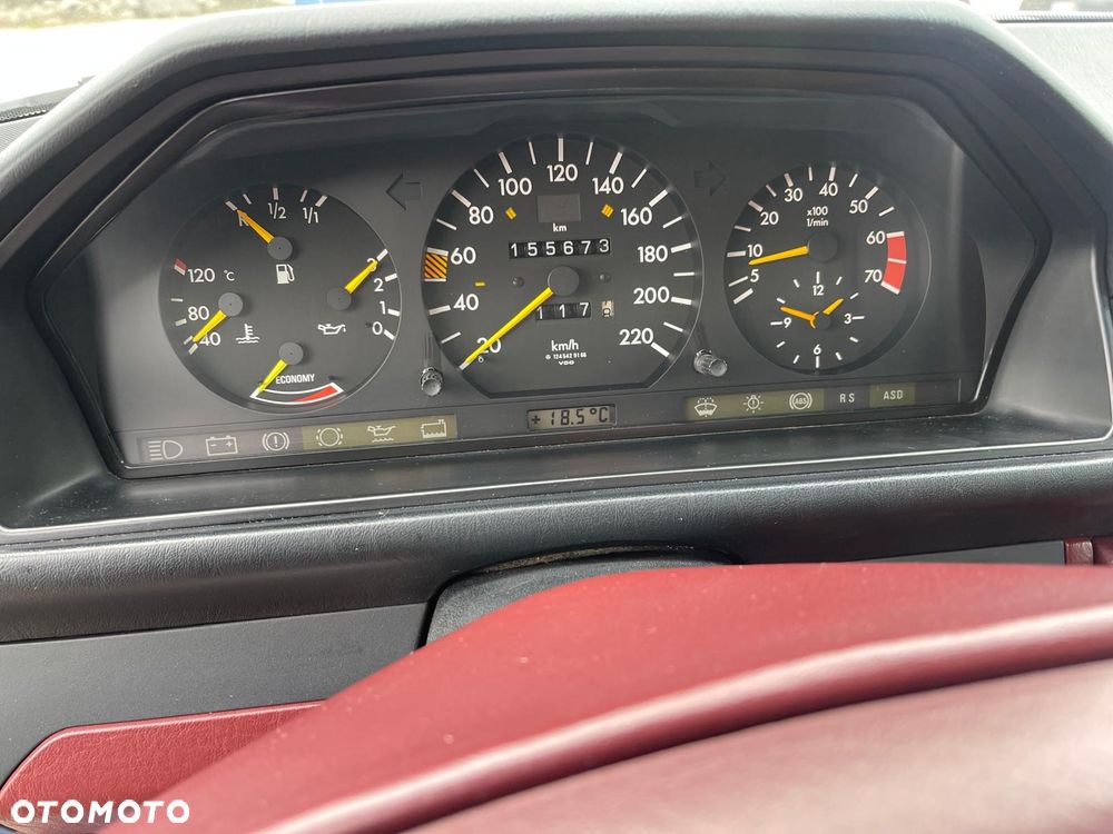 Mercedes-Benz W124 (1984-1993) - 18