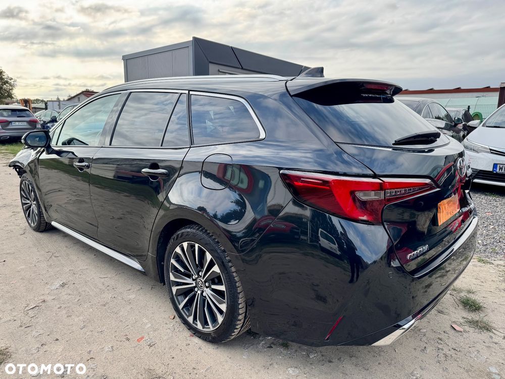 Toyota Corolla 1.8 Hybrid Style - 2