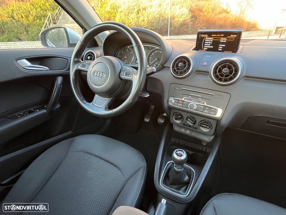 Audi A1 Sportback 1.6 TDI S-line - 20