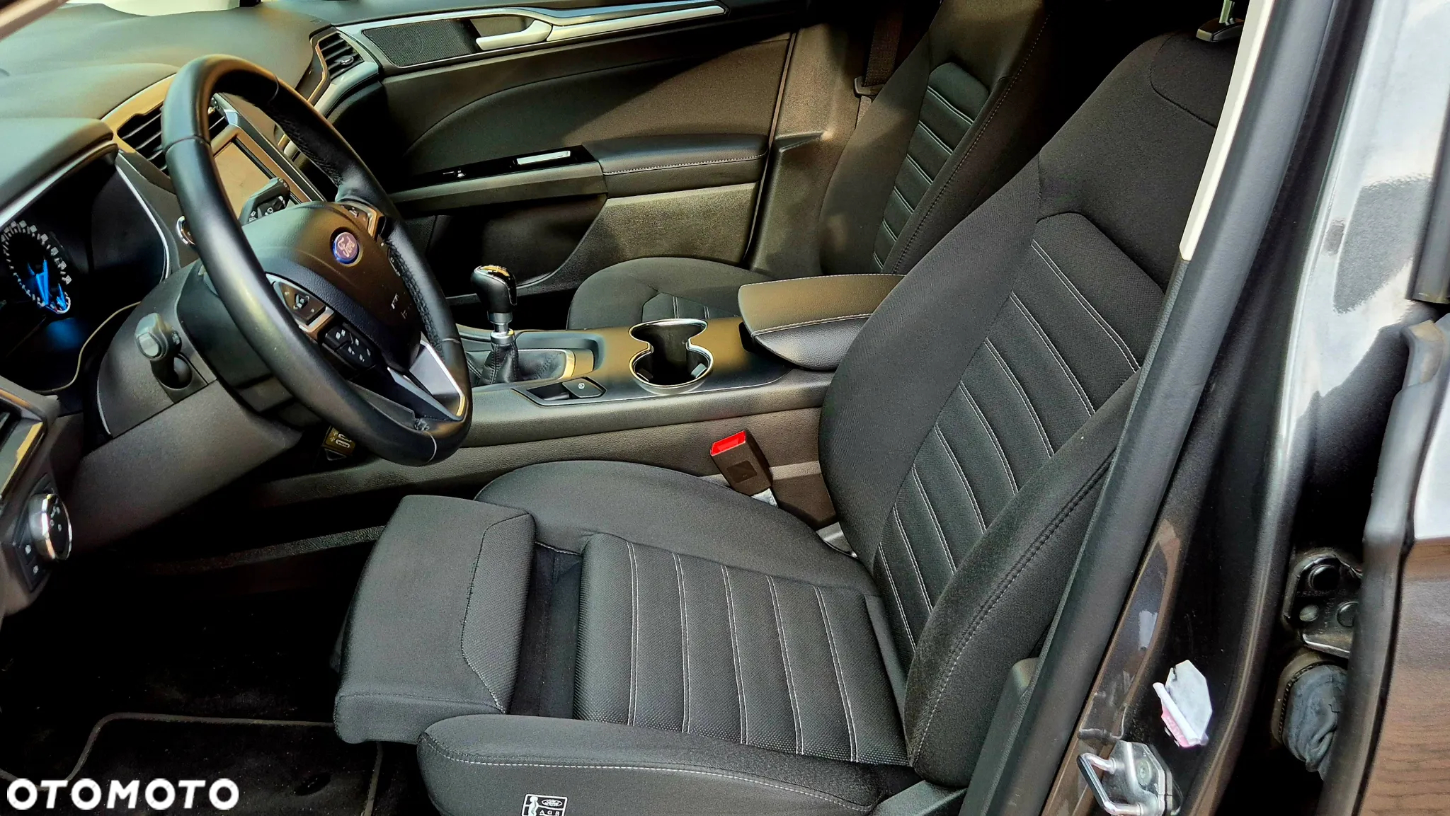 Ford Mondeo 2.0 EcoBlue Business Edition - 24