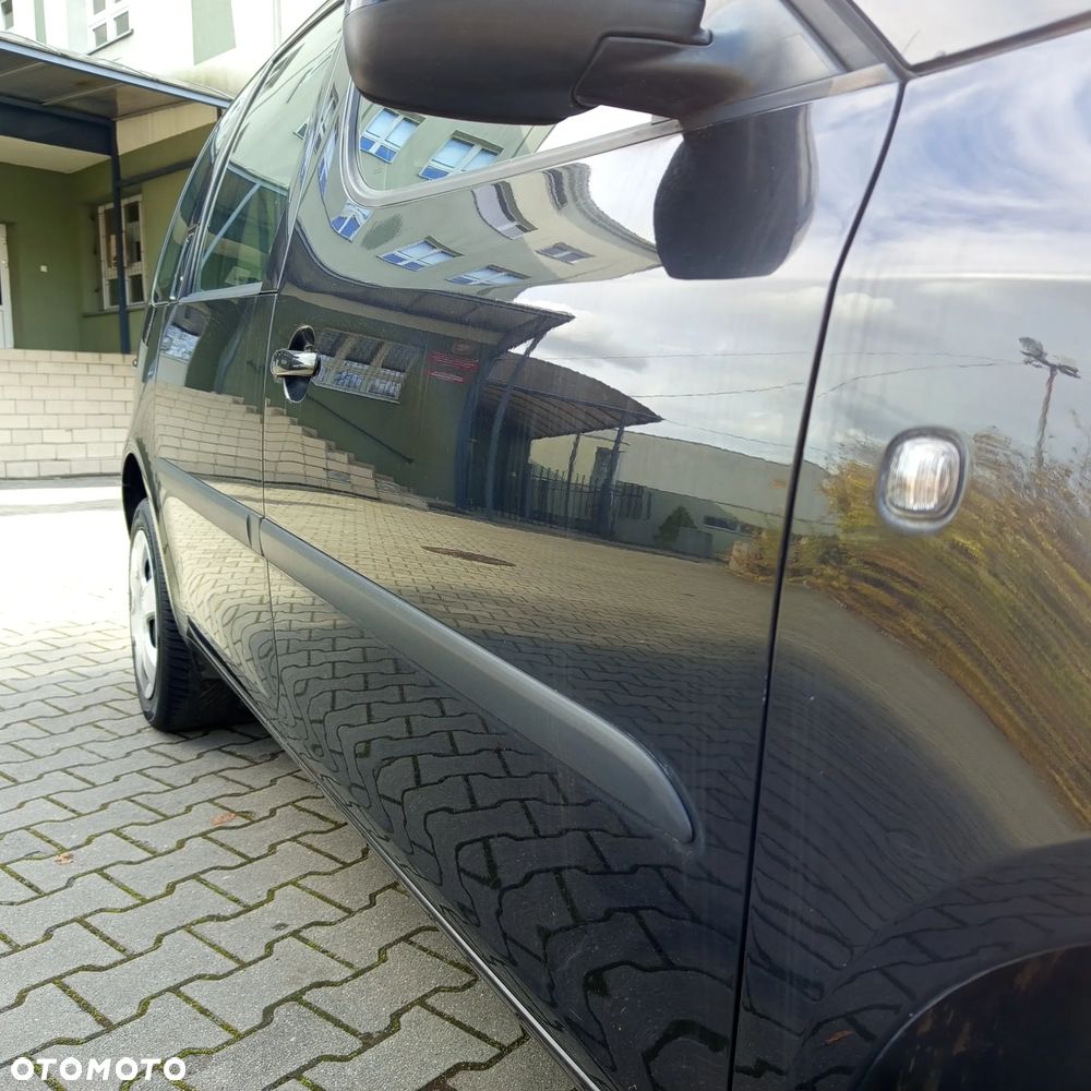 Skoda Roomster 1.2 12V Active - 22