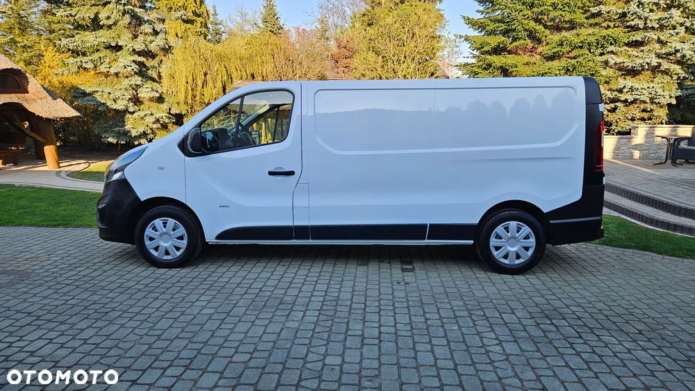 Opel Vivaro 1,6 CDTI 120KM L2 Długi 2018 Rok Klima Webasto Tempomat Hak Parktronik - 9