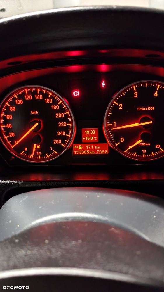 BMW X1 sDrive18i - 10