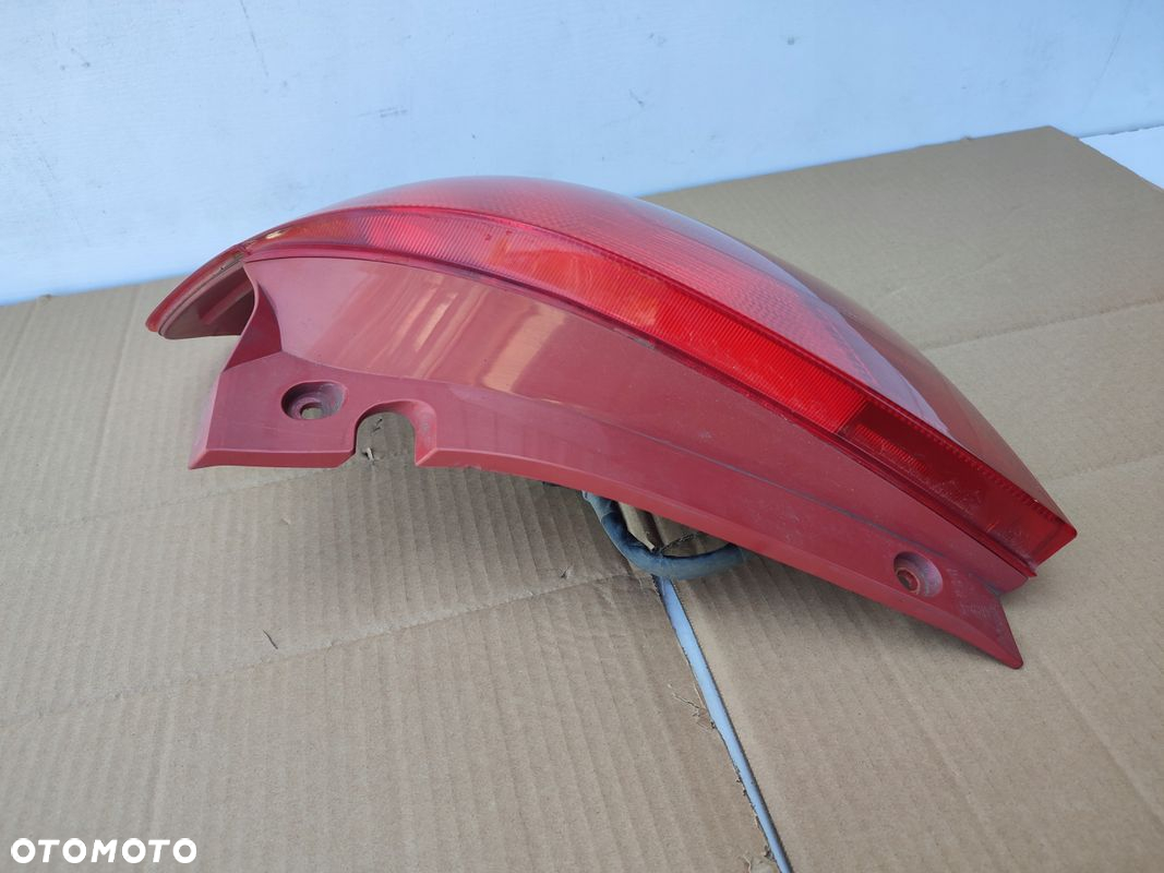 Lampa prawy tył SUZUKI SWIFT IV MK6 04-10 EUROPA - 3