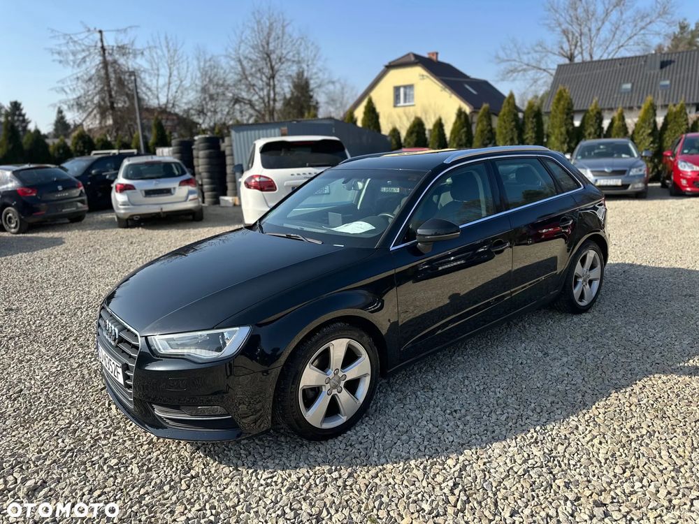 Audi A3 Sportback - 2