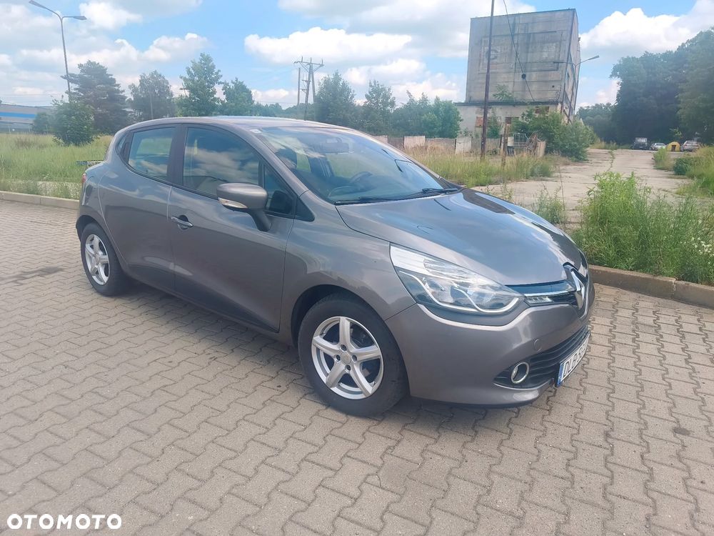 Renault Clio 1.2 16V 75 Life - 1