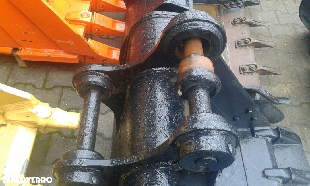 Cupa Caterpillar cu latime 800 mm - 3