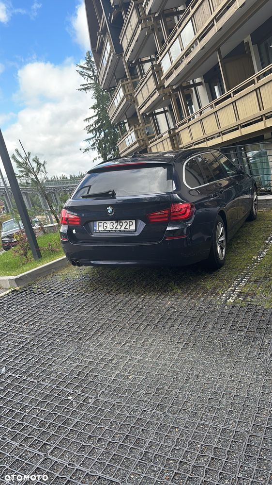 BMW Seria 5 520d - 5